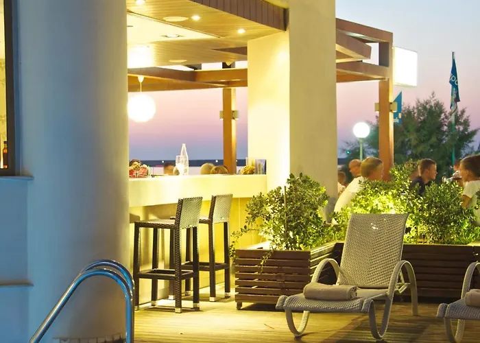 Aparthotel Steris Elegant 3*