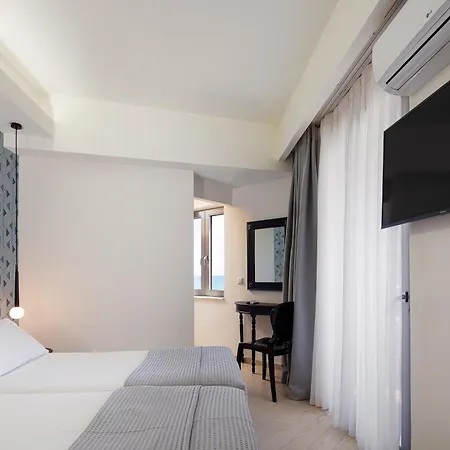 Steris Elegant & 3*