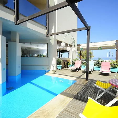 Steris Elegant Aparthotel Rethimnon