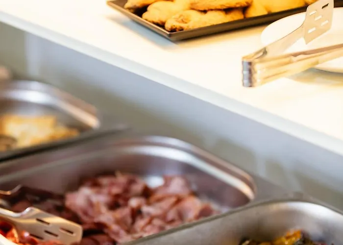 Steris Elegant Aparthotel Rethymno (Crete)