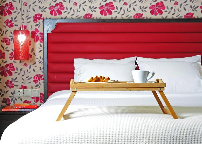 Steris Elegant Aparthotel