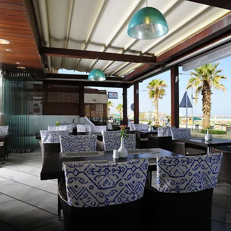 شقة فندقية Steris Elegant 3*