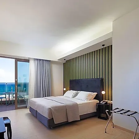 Steris Elegant Aparthotel