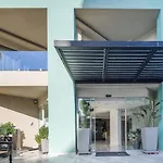 Steris Elegant 3*